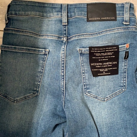 Modern American Cali Cropped Denim - Picture 6 of 7